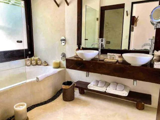 Hotel Beachfront Suites In Tulum Beach